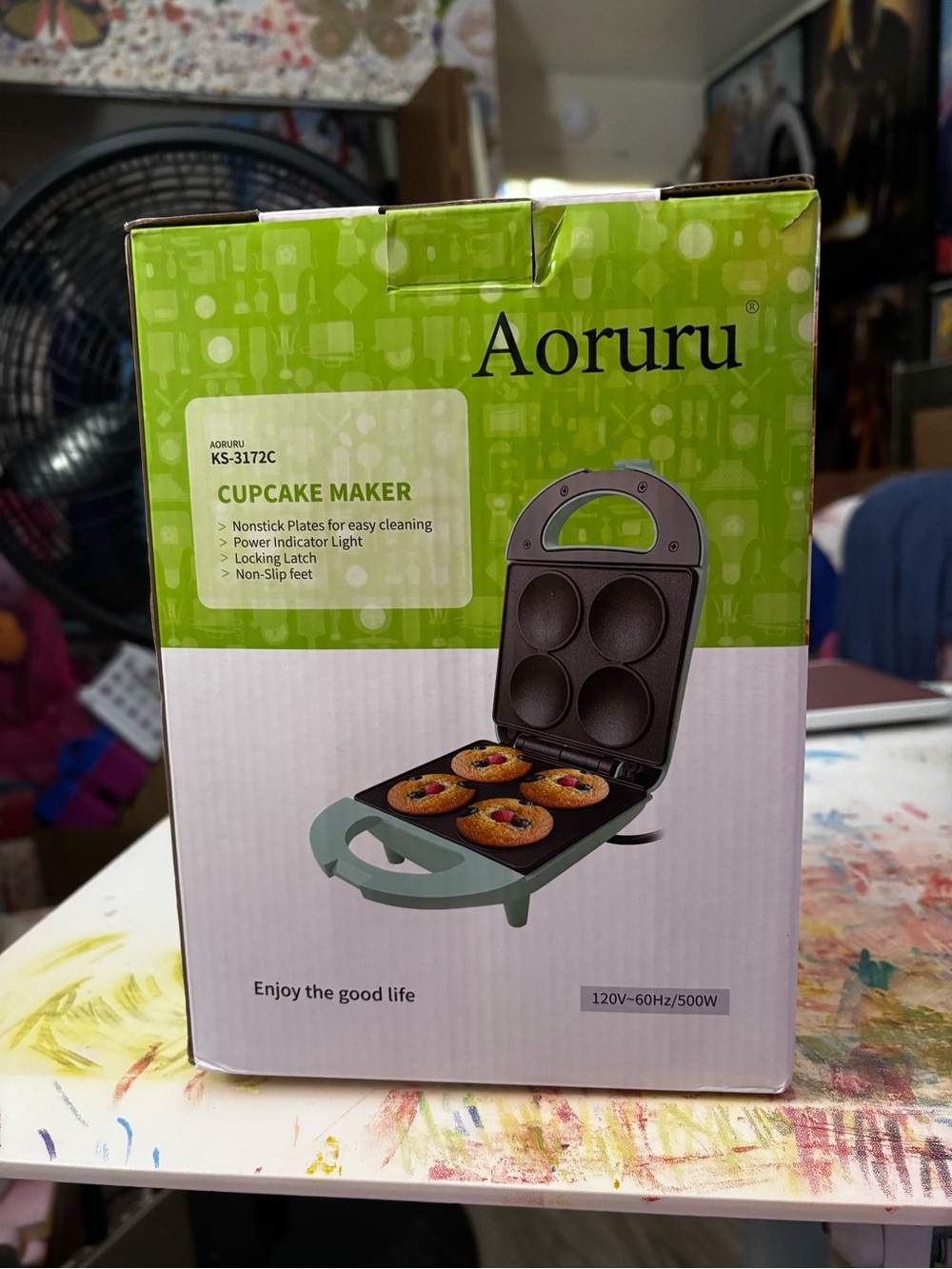 Aoruru cupcake maker in pale blue